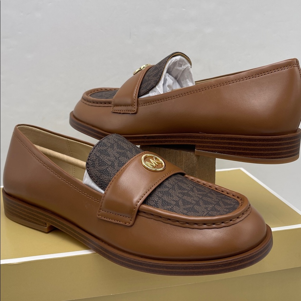 Michael Kors HANNAH LOAFER
FAUX LEATHER
49F5HNFP2L
Brown - Picture 8 of 16